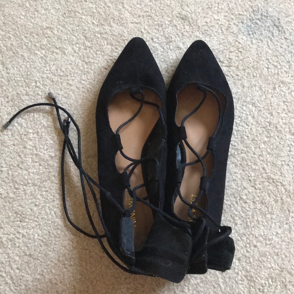 Nine West lace up flats